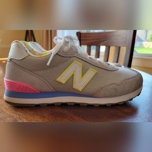 Almost New NEW BALANCE 515 floral sneakers grey pink 7.5